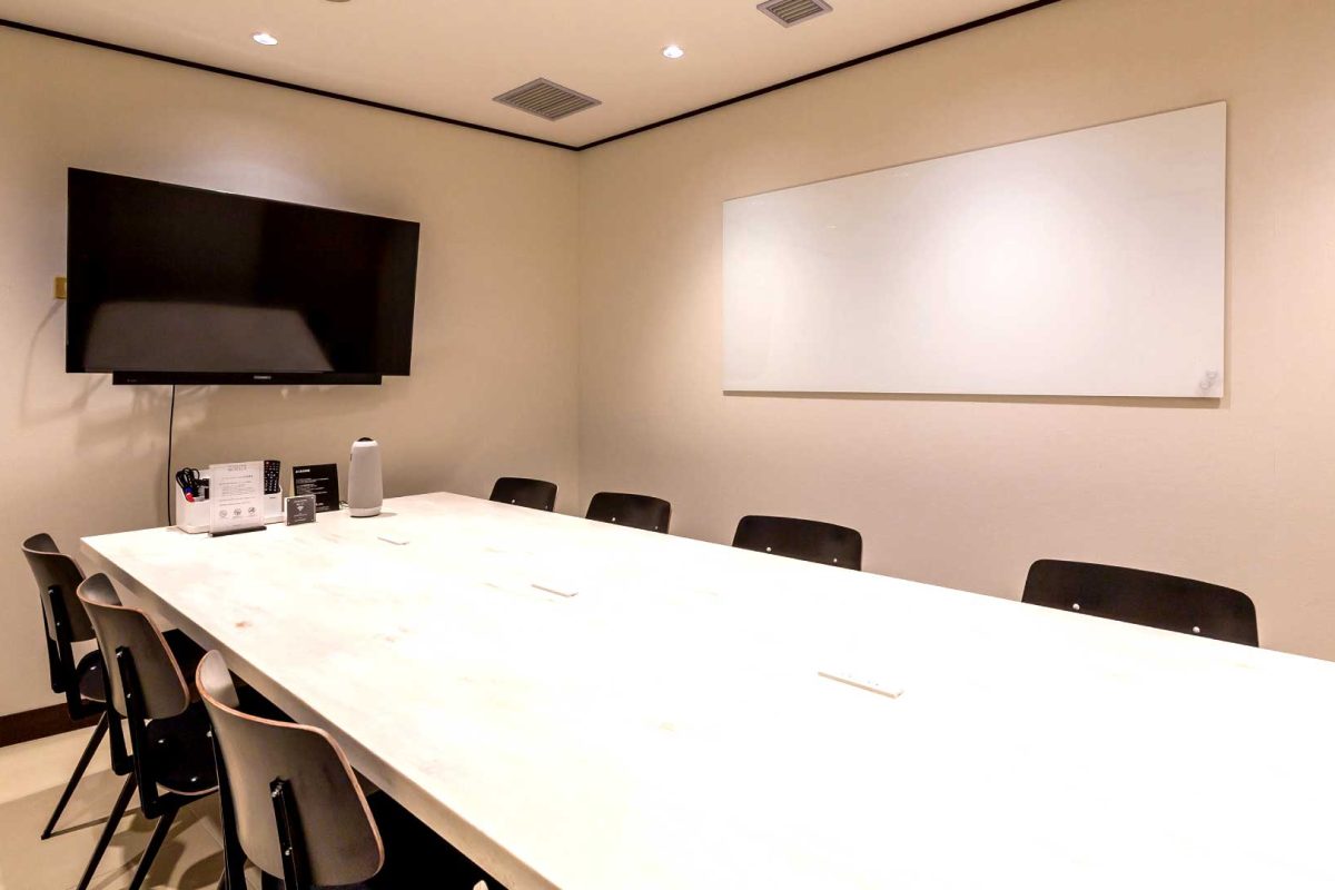 MTG-ROOM